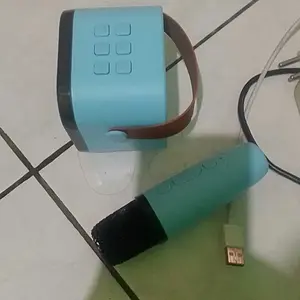 Smarteck Karaoke Bluetooth Speaker SK02 Mini Portable Speaker with MIC Full Bass Wireless ktv Cute Wireless Lucu Portabel Luar Ruangan Speaker Nirkabel