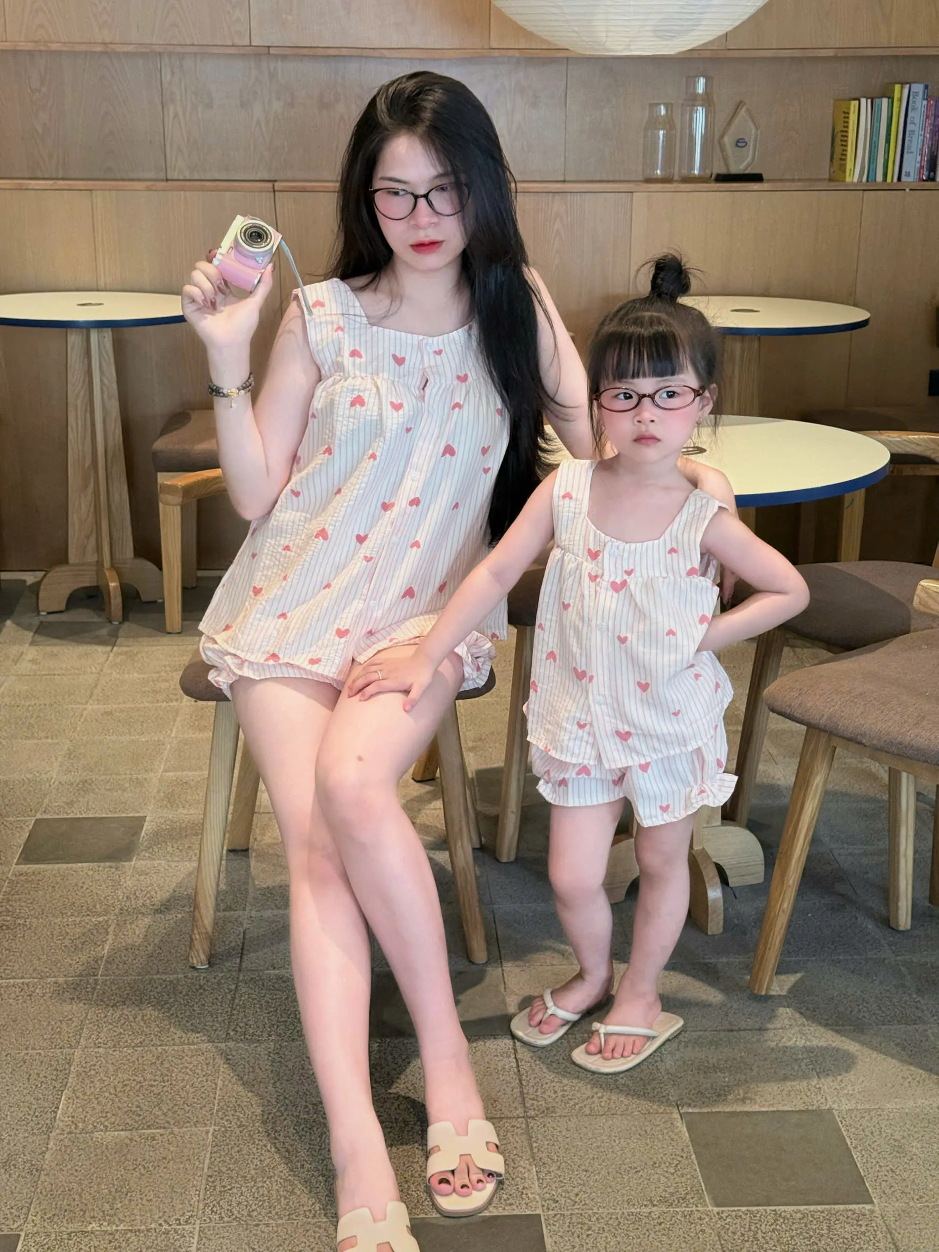 Set Bộ Mẹ Bé Vintage Sọc Nơ Xinh – Áo Babydoll & Quần Bloomers Cho Bé, Chất Đũi Hàn Mềm Mại_SUBEO KIDS 1 - (MB 05-26)