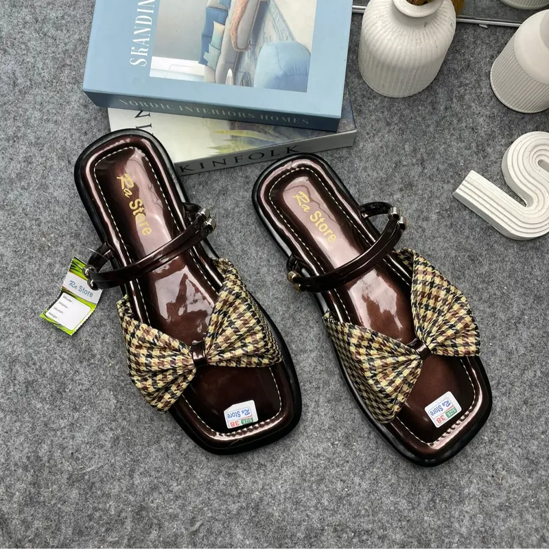 Sandal Wanita Terbaru kekinian 2025 Sendal Sandal Wanita Platform Terbaru Model  Pita Tali Empuk Viral Kekinian Viral 2
