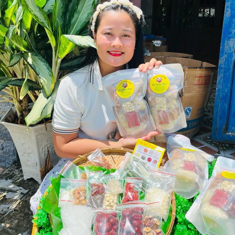 [GIÁ MỚI] Combo 2 set - 1kg, chè dưỡng nhan 14 vị, tặng 2 túi tuyết Yến, 2 túi đông trùng, 2 túi hạt chia nấu 20-25 chén tea nước chè-cô út chè dưỡng nhan Nhãn Tuyết Yến túi chè Topping Sen Táo Nho Trà Chua