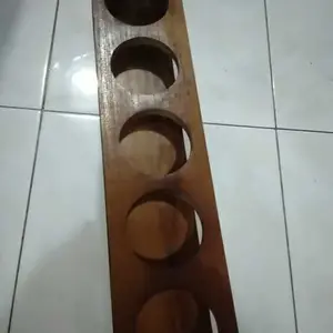 Rak Botol Kayu Tempat Naruh Botol Sirup DLL 3-5 Lubang Kayu Solid Diameter 7cm Kitchenware Dapur Tampilan Alami