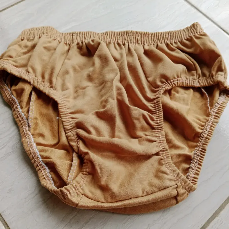 Celana Dalam Pria Ukuran XL satu pack isi 3 2