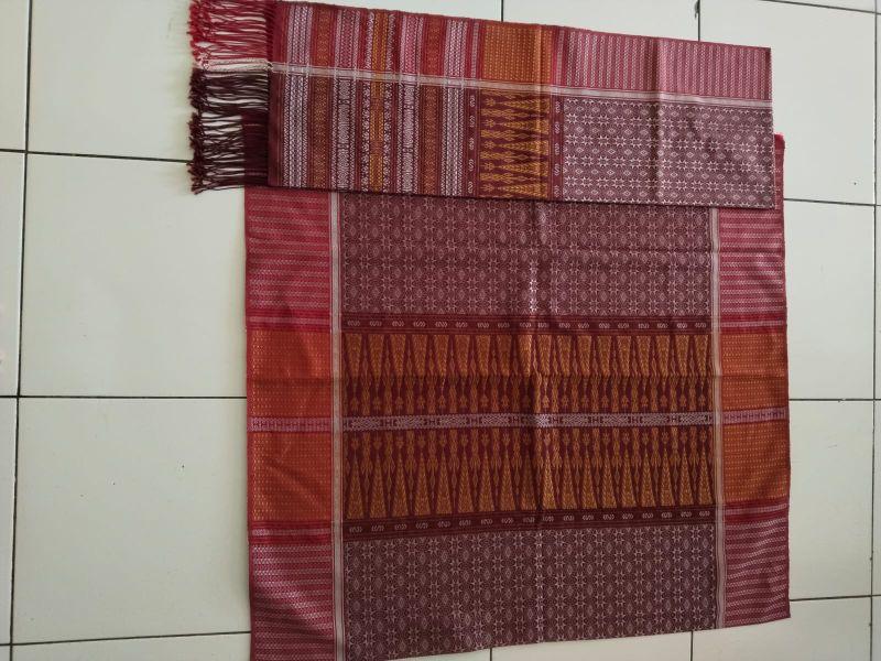 Songket Tumtuman tanpa sambung by Hutagaol Songket