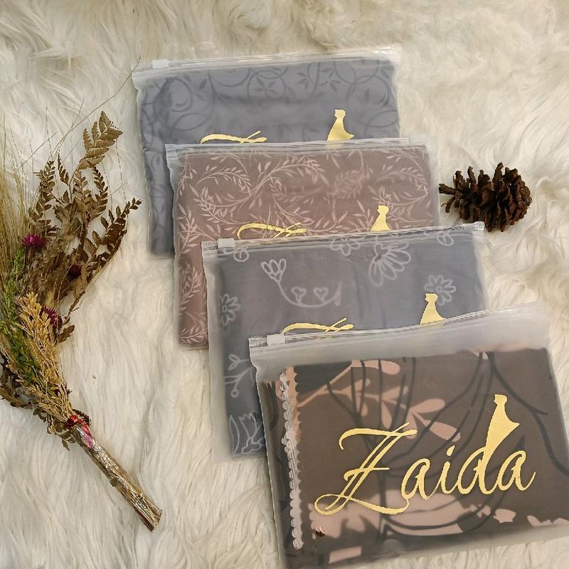 Hijab Segiempat Motif Voal Premium Muslim Square Pouch 6
