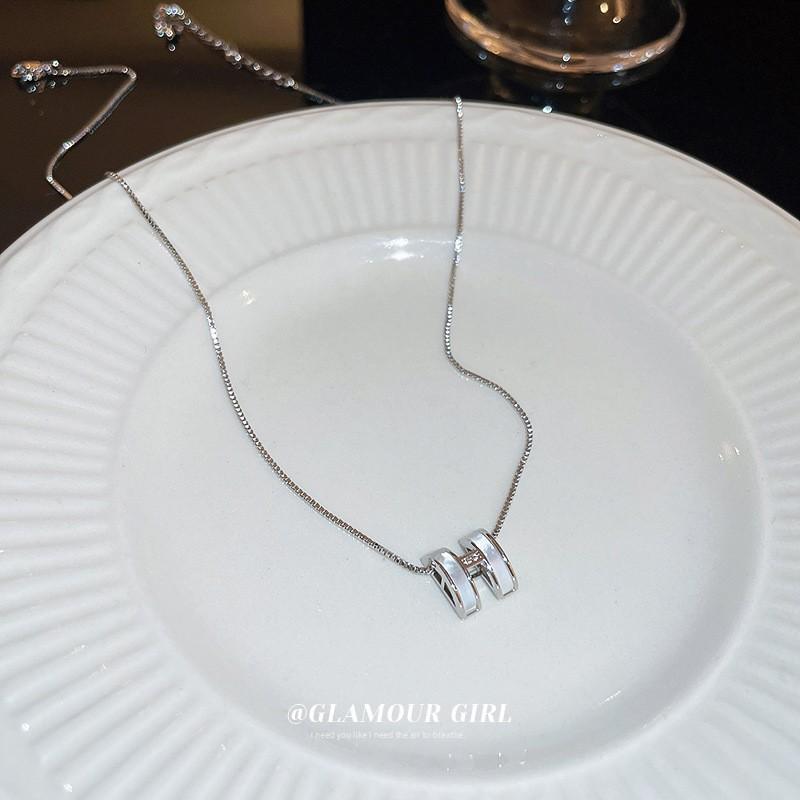 Product Introduction of Vòng Cổ Zircon, Vỏ Mạ Điện, Phong Cách Cổ Điển Dành Cho Nữ, Cao Cấp Và Giá Cả Phải Chăng, Dây Chuyền Mặt Dây Chuyền Sang Trọng, Có Màu Vàng, Bạc Và Vàng Hồng, Chống Màu, Lâu Trôi, Có Chữ Và Số, 8
