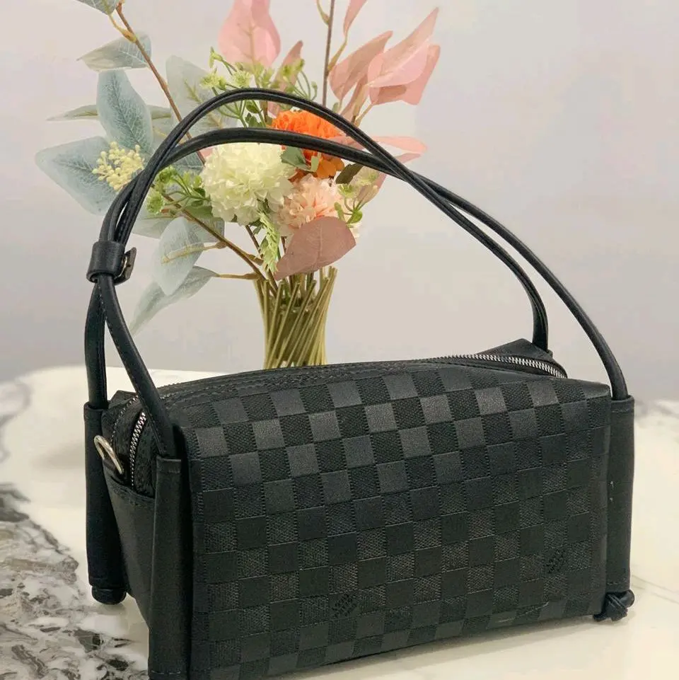 Tas Slingbag Wanita/Pria Fashion Premium Quality