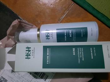 Product Review of HNH Facial Wash Acne Glow - Sabun Cuci Muka Gentle untuk Kulit Berminyak & Berjerawat from U**k 0
