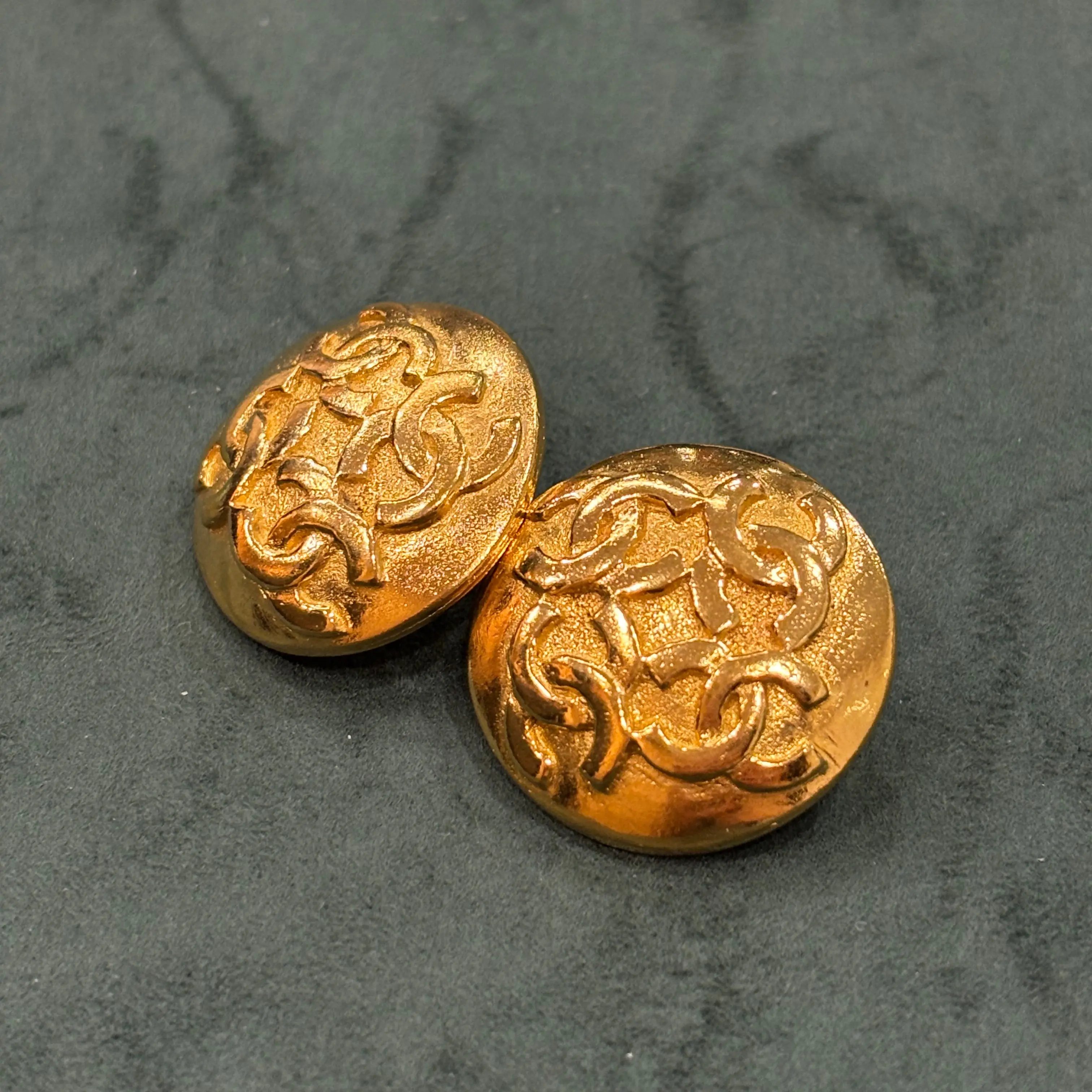 Preloved Vintage Chanel 24k Gold Plated Earrings
