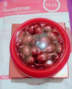 Product Review of BPOM VeZe 30 Buah Kapsul Wajah Esensi Vitamin E Anti Kerut Pemutih Pelembab Peremajaan Kulit Serum Wajah Kapsul Anti Penuaan - FZ31622 from m**🇩 1