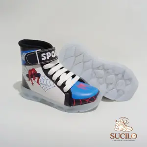 Sepatu Boot Anak Laki-Laki Spider-Man Hitam Biru