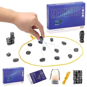 🎨Juego de Ajedrez Magnético con 20 Piedras, Cuerda y Bolsa de Almacenamiento, Juego de Mesa para Noches de Juegos en Familia, Uso Interior y Exterior, Ideal para Fiestas y Viajes