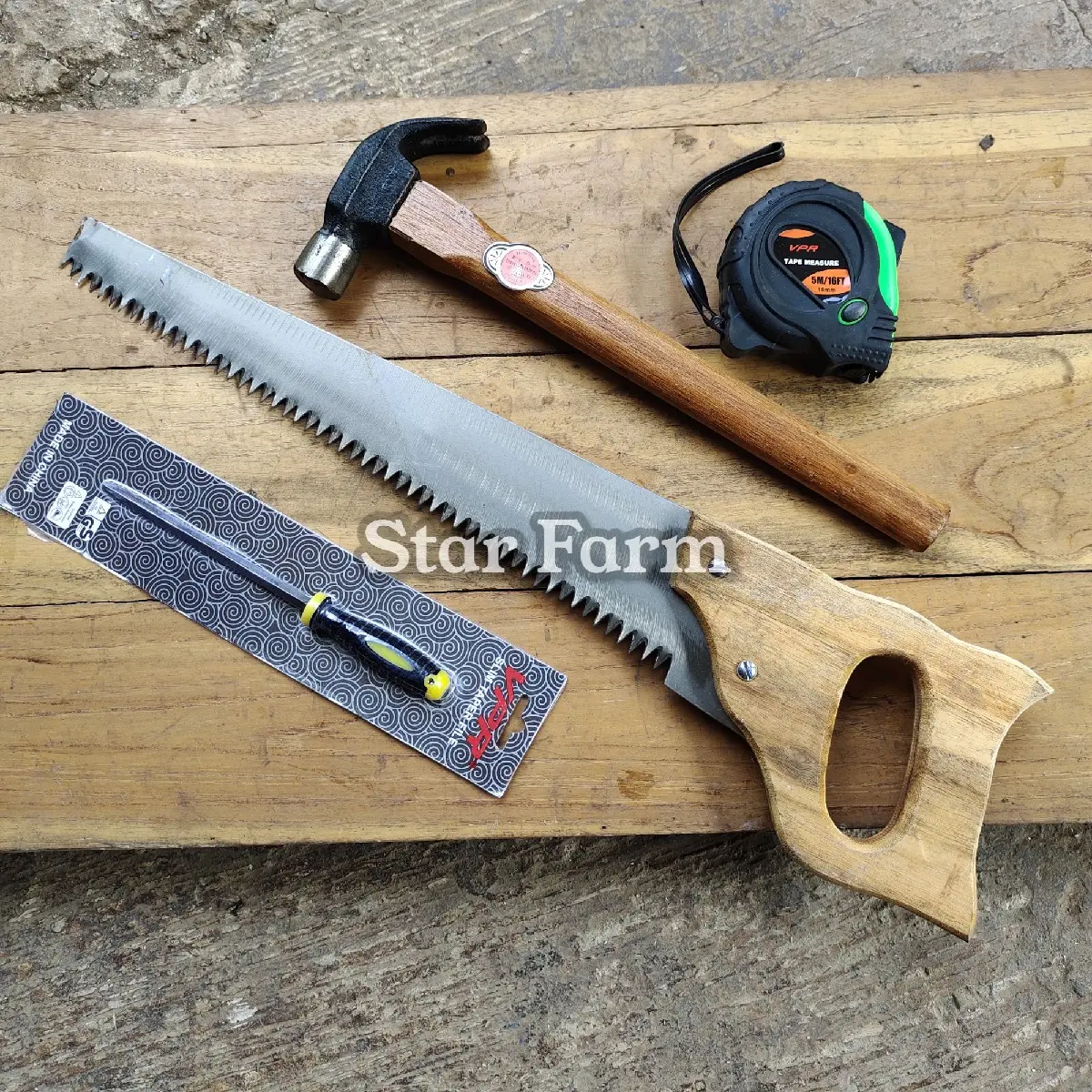 ( FREE ONGKIR ) Paket Hemat Set 4 Pcs Peralatan Tukang Gergaji Palu Meteran dan Kikir Serbaguna Perkakas Tools