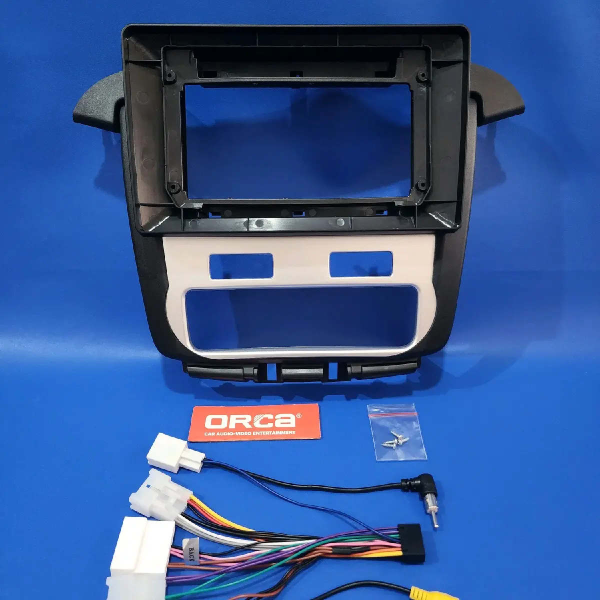 Frame head unit android 10 inch mobil toyota innova V 2011-2015 bahan plastik abs tebal free baut