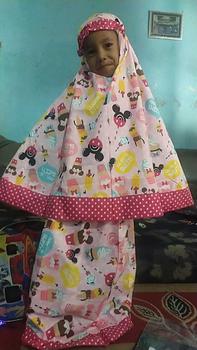 Product Review of MUKENA ANAK KARAKTER MUKENA ANAK MURAH 2-9TH Bunga Polka Dot Putih Muslim from Y**l 1