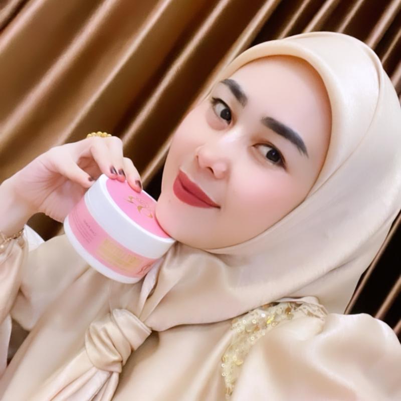 BRIGHTENING B O D Y  L O T I O N 9R GaleryRayyan 1
