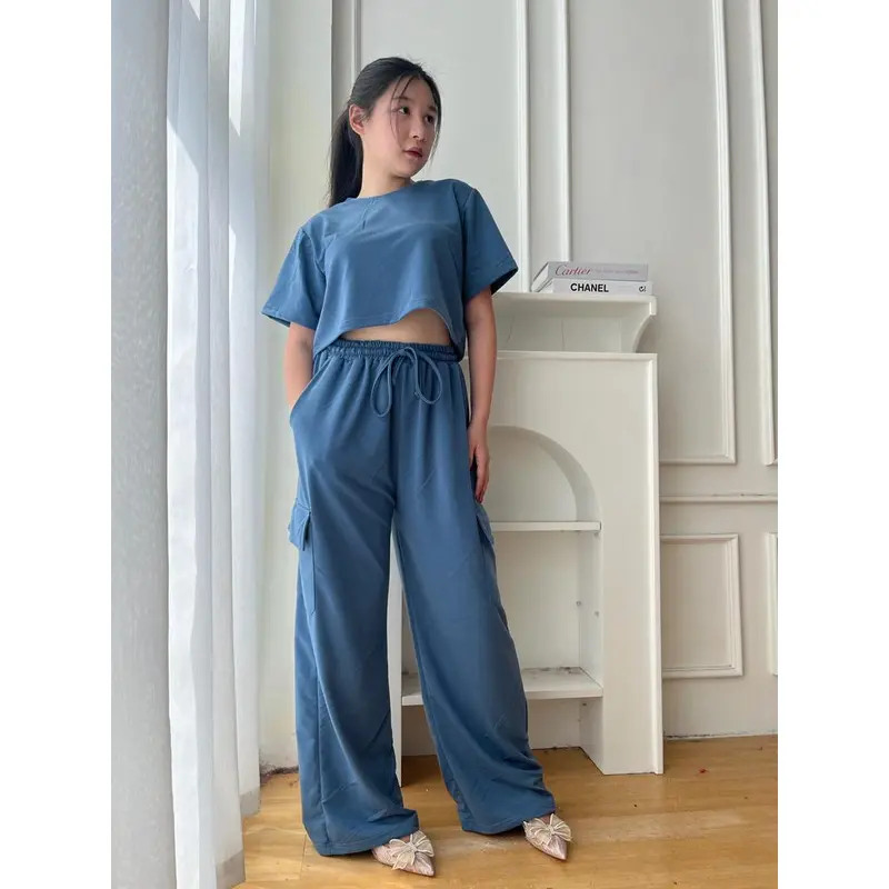 Domscorner - Ji-Yu Cargo set - celana cargo - atasan crop top - basic shirt - basic tee - kaos polos - set ala korea - baju ala korea - cargo pants Karet Katun 2