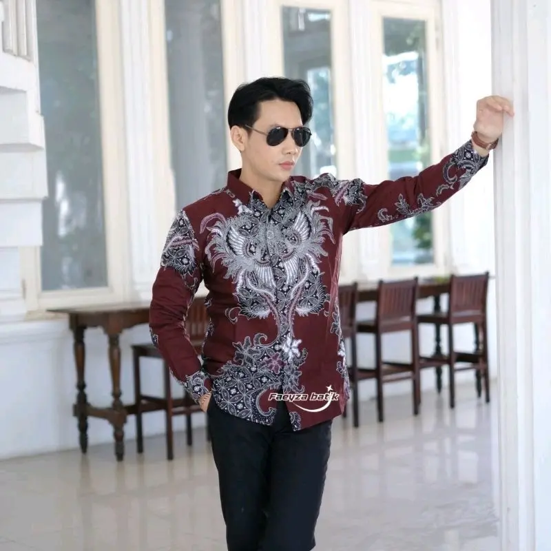 Batik pria dewasa - kemeja warna burgundy -atasan motif tulis burgundi casual panjang pendek Baju Katun Lembut Nyaman Keren Merah Kain 1