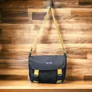 Tas selempang sodok 2Trendy masa kini