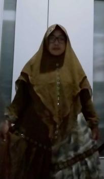 Product Review of Jasmin syari gamis untuk umroh mewah original Elegant nyaman di pakai bahan adem from L**i T**m 2