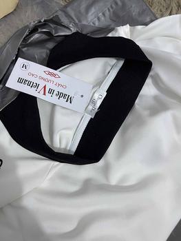 Product Review of Áo polo nam nữ cổ bẻ logo ong cotton cá sấu thêu nổi logo ong 40.95 kg basic boy phố Menswear Kem Shirt Ngắn Tay from C** V** M**c 0