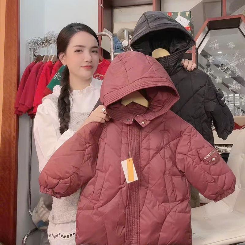 MẸ THÓC Áo khoác phao lông vũ dáng dài đính mèo tay mã 824266 hàng QCCC by KID CLOTHING