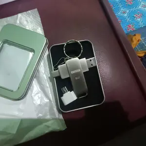 【4 in 1】 tersedia untuk semua Android dan iOS USB 3.0drive kapasitas besar USB flash dual interface 1TB 2TB Type-c OTG untuk telepon genggam dan komputer dual use, tersedia untuk semua Android dan iOS, cocok untuk mahasiswa dan pengguna kantor
