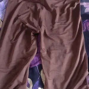 Legging 3/4 Spandek / Celana Legging Pendek 3/4 Spandeks / Legging Pendek Spandeks / Celana Legging Pendek Wanita Polos