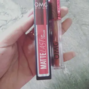 OMG OH MY GLAM Matte Kis Lip Cream 3.5gr | lipstick lipstik lipcream waterproof | Bibir Gloss Kering kemasan Baru Orange Lasting Cosmetic omg gloss Coffe Creamy