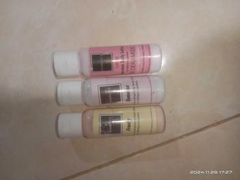 Product Review of BODY LOTION UK 30 ML BODYLOTION  Sensitive Niacinamide Semua Tipe Kulit BHA Pengontrol Pori from z**i 0