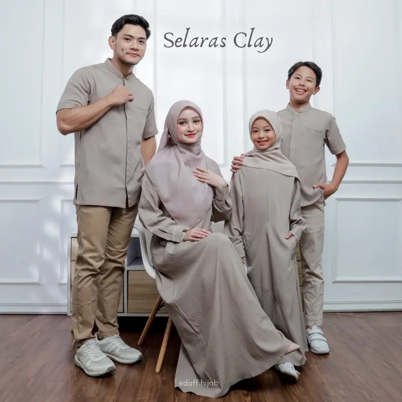 DAFF HIJAB | Selaras Sarimbit Series 1 | Couple Family Set | Sarimbit Lebaran Baju Crinkle 1