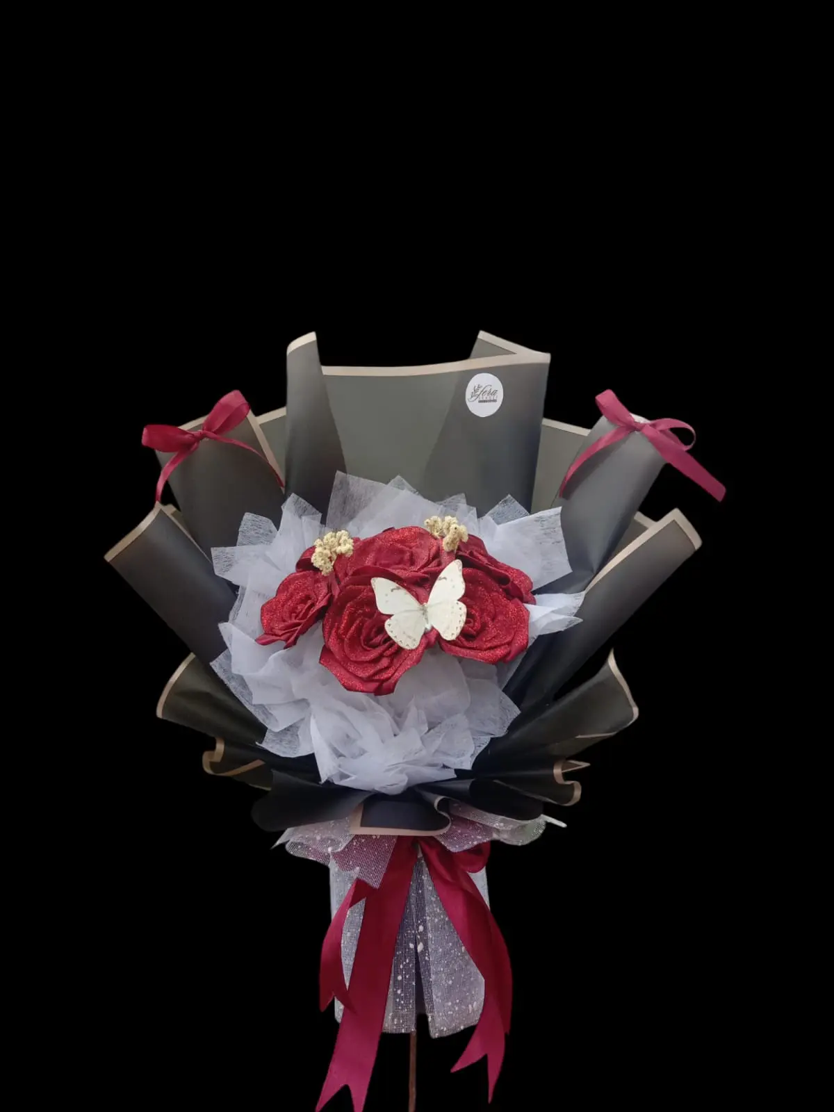 buket bunga satin plus kupu kupu