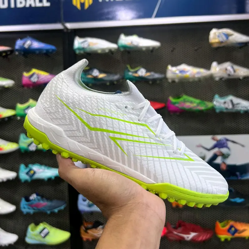 Sepatu Minisoccer Mills Xyclops Helios Turf Original 0