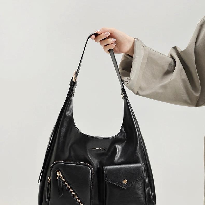 [CHÍNH HÃNG] Túi Ciera Korey dáng tote sz 36cm màu đen có 2 ngăn phía trc