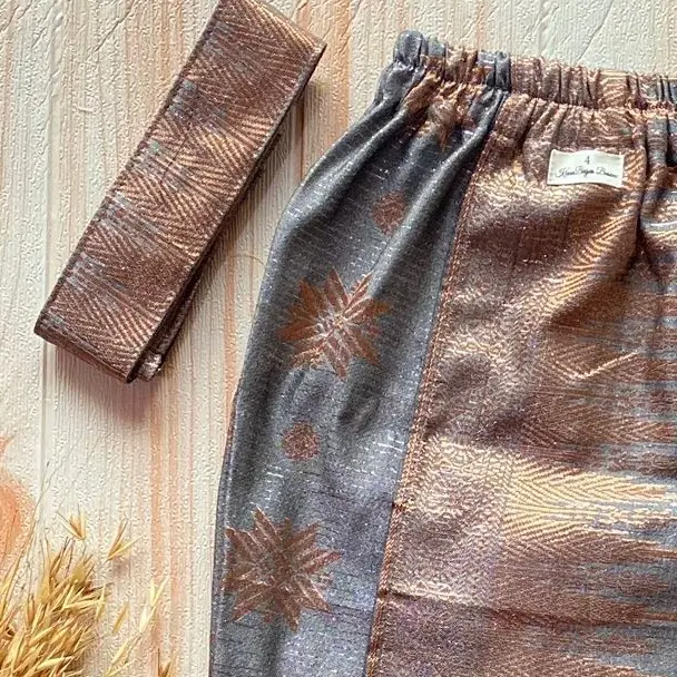 Kamen cewek + selendang semi songket 3
