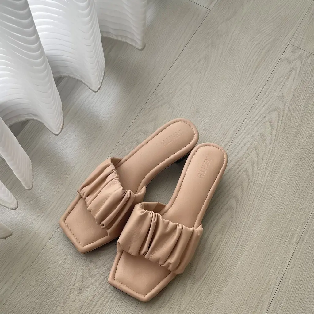 (Improved) BELLA LOW HEEL SANDALS (NUDE)