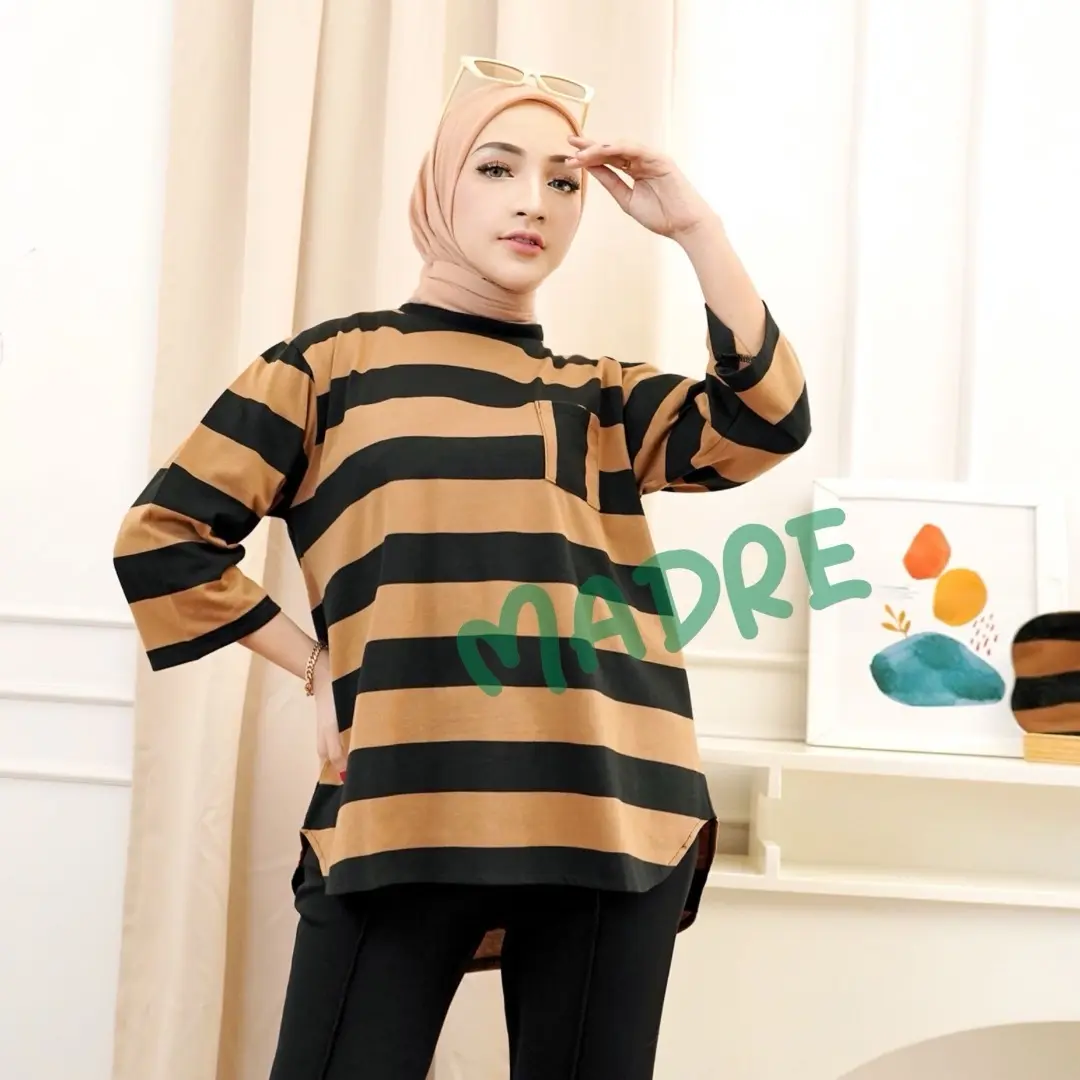 Oversize Madre Kaos Katun Salur Saku Lengan 7/8