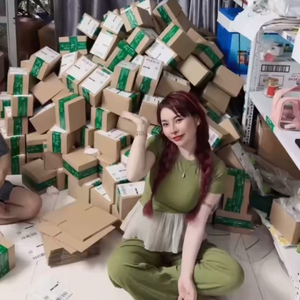 Thủy lê nè ních chínhh