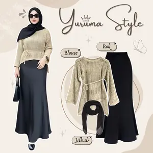 One Set Rok dan Atasan Korean Style Muslim (Yuruma Sweater Cream + Set Rok Korean Style + Hijab Segi Empat Hitam) ||  Setelan Baju dan Rok 1 Set Korean Style RO051