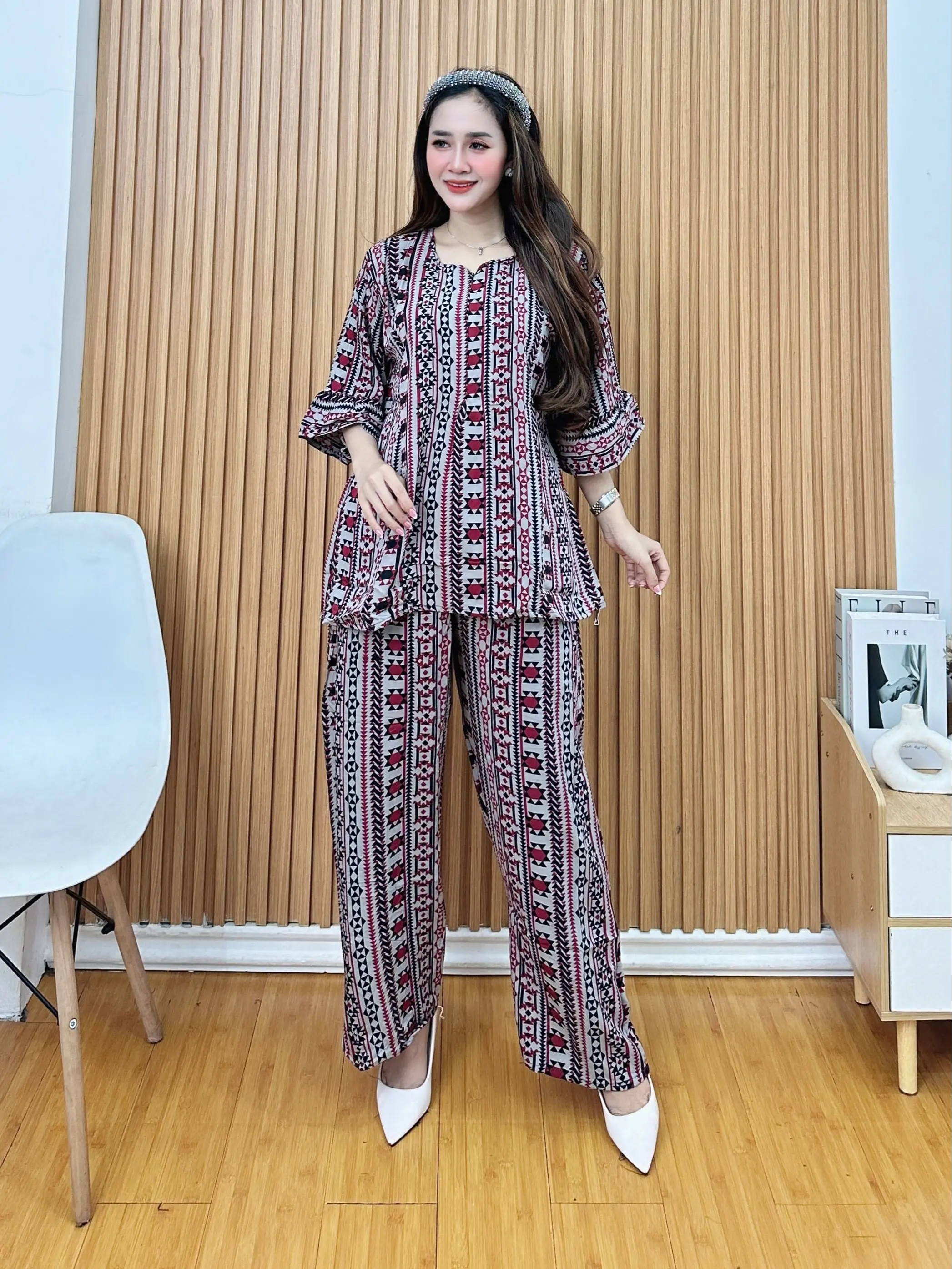 DAILY OOTD ONE SET MOTIF OLIVIA SETELAN LENGAN PENDEK RAYON PREMIUM KEKINIAN DISKON