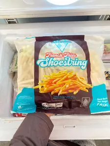 (KHUSUS PULAU JAWA) VITALIA KENTANG GORENG SHOESTRING 1 KG 1000 GR / AYU PUTRI FROZEN FOOD Bahan Asin