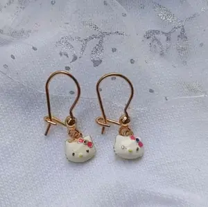 Anting Anak karakter Lucu Awet Tahan Lama