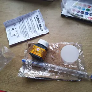 Paket Pena Lugoh logat makna untuk memaknai kitab kuning