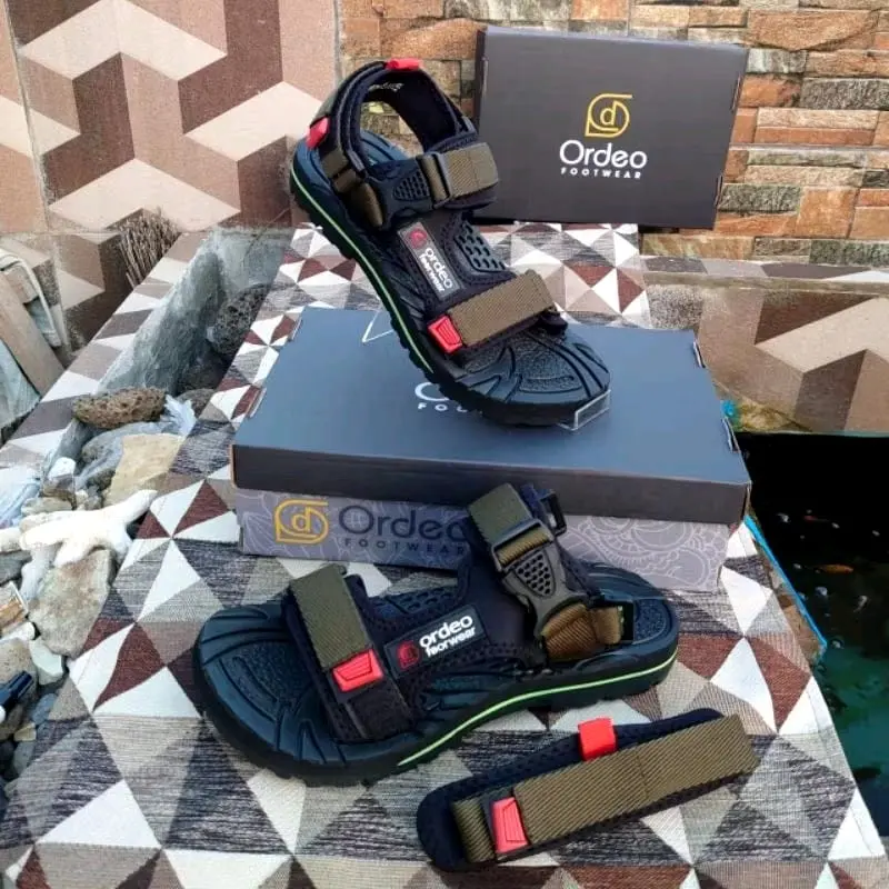 sandal gunung slop hiking kwalitas original premium kekinian Sendal Pria Wanita Fashion Shoes 4
