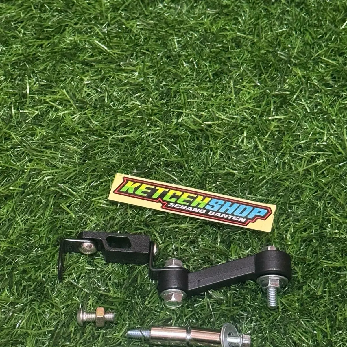Breket hugger pnp tanpa coak dan coak tinggal pilih aja varian nya bahan besi no letoy2