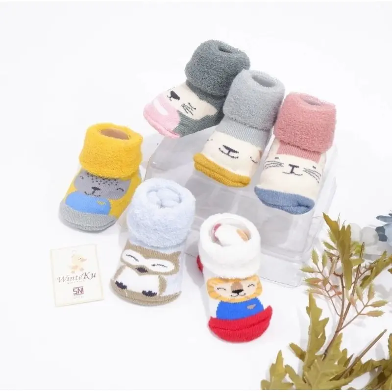 Winteku - Kaos Kaki Premium 0-18 Bulan 1 Set isi 3 - Kaos Kaki Anak - Kaos Kaki Bayi 0