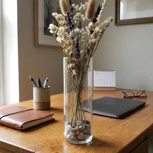 Vas bunga aesthetic plus batu//Vas kaca tinggi 16 cm//Vas bunga botol kaca//Batu hias pancawarna//Dekorasi//Aeathetic//Vas bunga botol potong//Vas botol cutting//Vas bunga kering dan basah plus batu