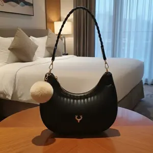 Queensha Naomi Tas Selempang Tas Wanita 24 x 16 Free charm