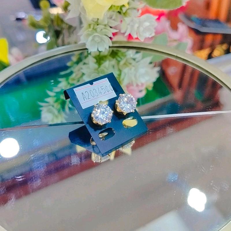 SUMBAR PERHIASAN anting tusuk permata elegan 0