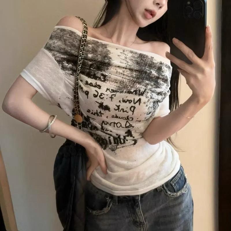 Áo thun in loang trễ vai chất thun borip ôm bodyy 8