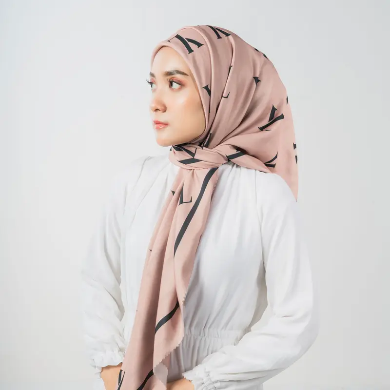 Hijab Segiempat Voal Sublim Printing Motif YL KALOS Scarf 2